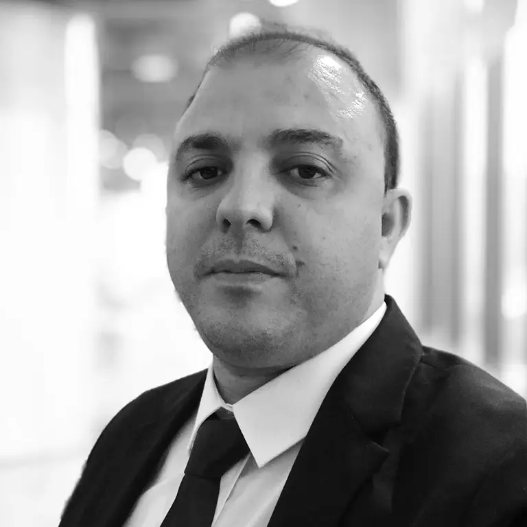 Hakim 1